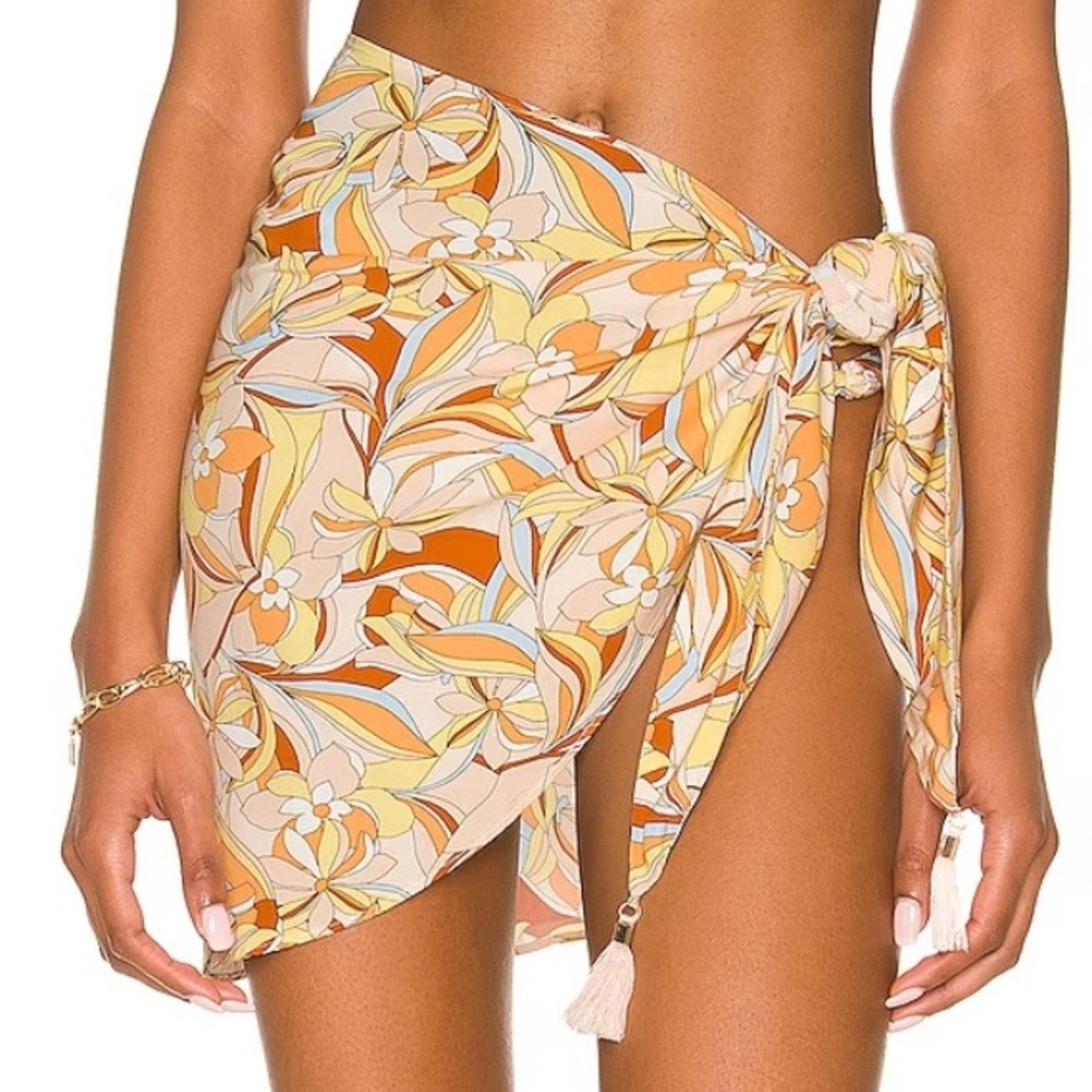 L*Space Salinas Sarong in Soulshine Floral - one size